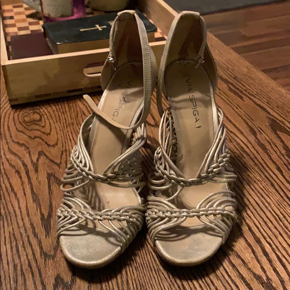 Via Spiga 4in heels.